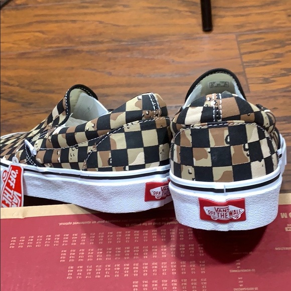 VANS CLASSIC SLIP-ON CHECKERBOARD Cmdsrttrwht Men’ - Picture 13 of 16